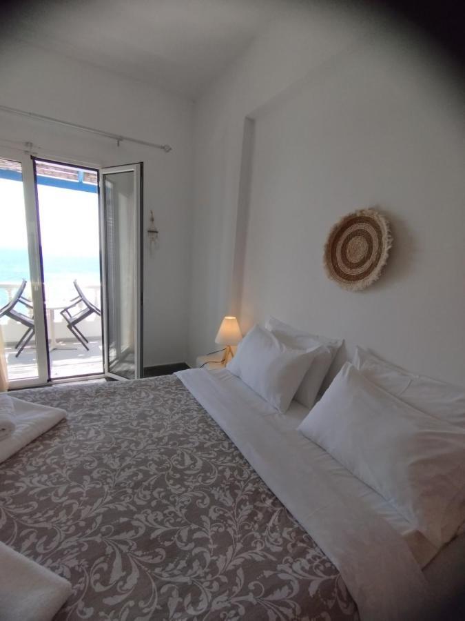 Marisini Sea View Aparthotel Batsíon Exteriör bild
