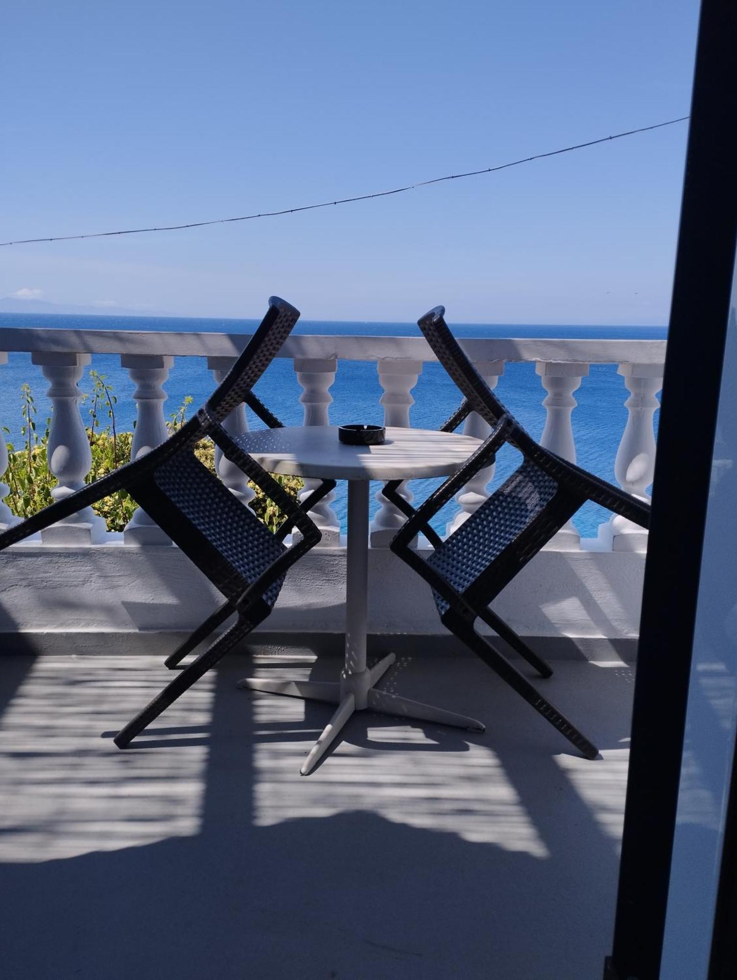 Marisini Sea View Aparthotel Batsíon Rum bild